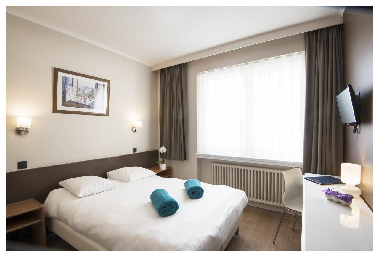 Hotel Ter Streep Ostende Exterior foto