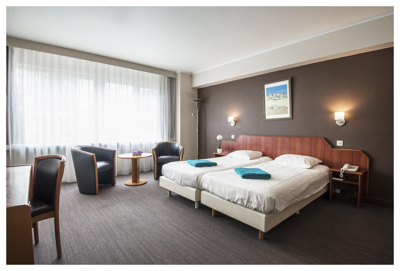 Hotel Ter Streep Ostende Exterior foto